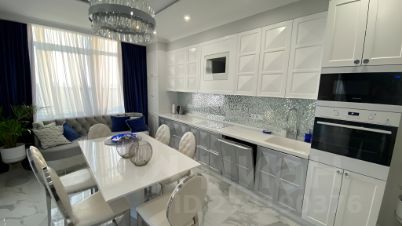 3-комн.кв., 150 м², этаж 21