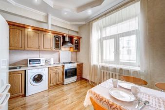 1-комн.кв., 37 м², этаж 3