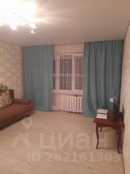 3-комн.кв., 58 м², этаж 3