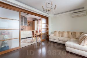 3-комн.кв., 80 м², этаж 6