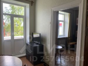 3-комн.кв., 70 м², этаж 3