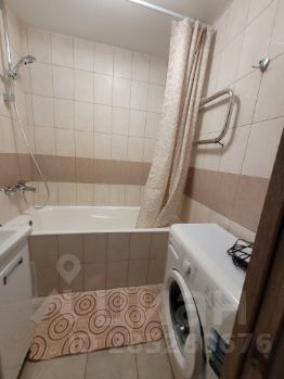 2-комн.кв., 65 м², этаж 15