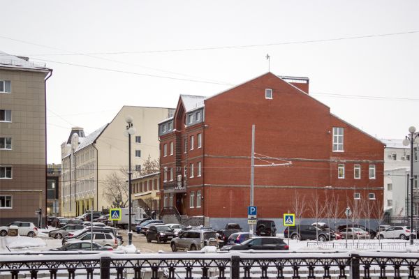 Офисное здание в переулке Кирова, 2А