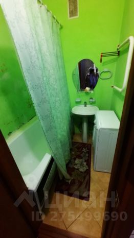 2-комн.кв., 50 м², этаж 3