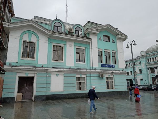 Административное здание на площади Тверская Застава, 5