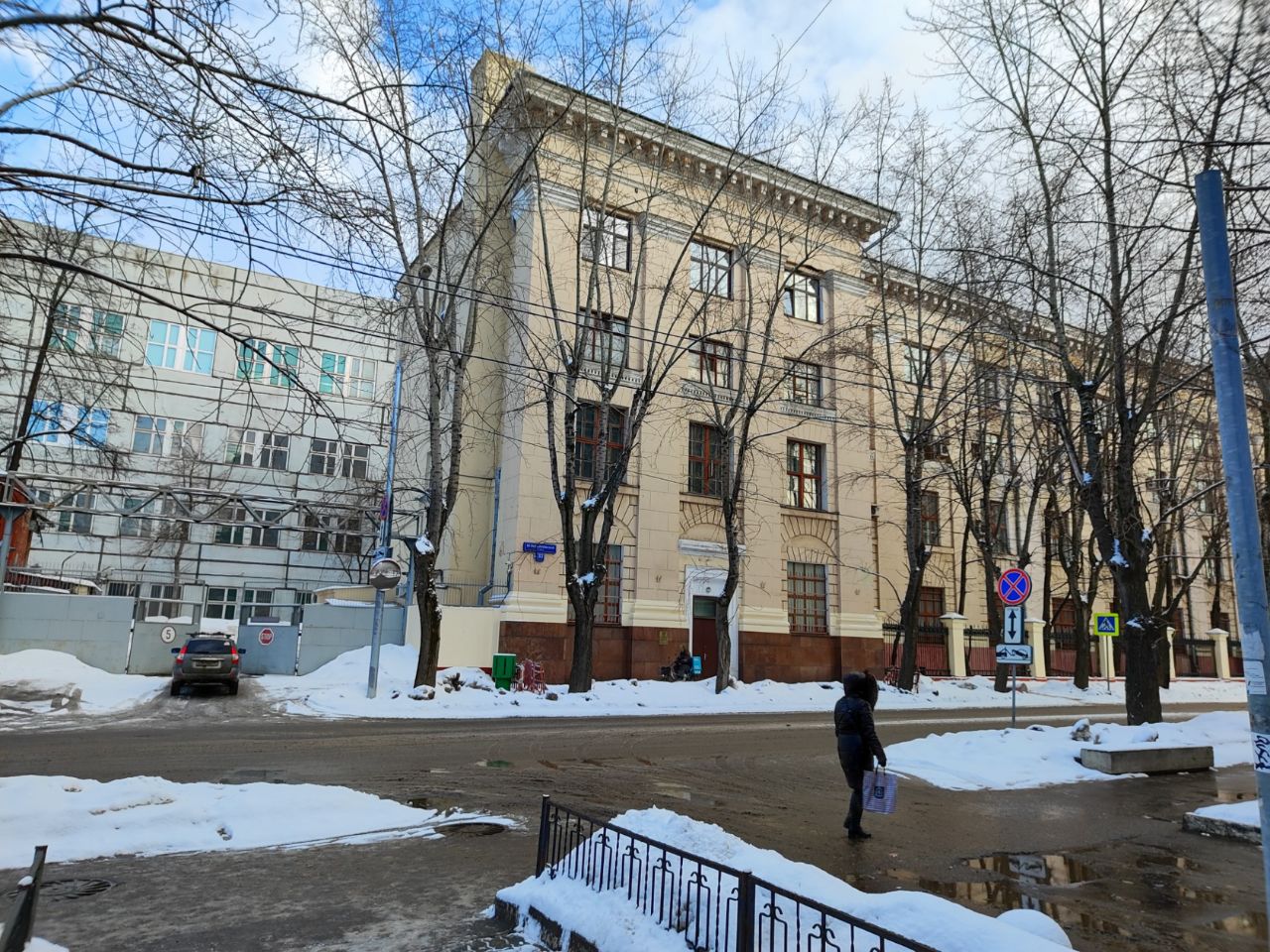 Складском комплексе на ул. Вельяминовская, 32к2