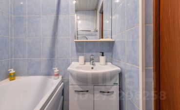 2-комн.кв., 60 м², этаж 4