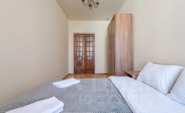 2-комн.кв., 60 м², этаж 4