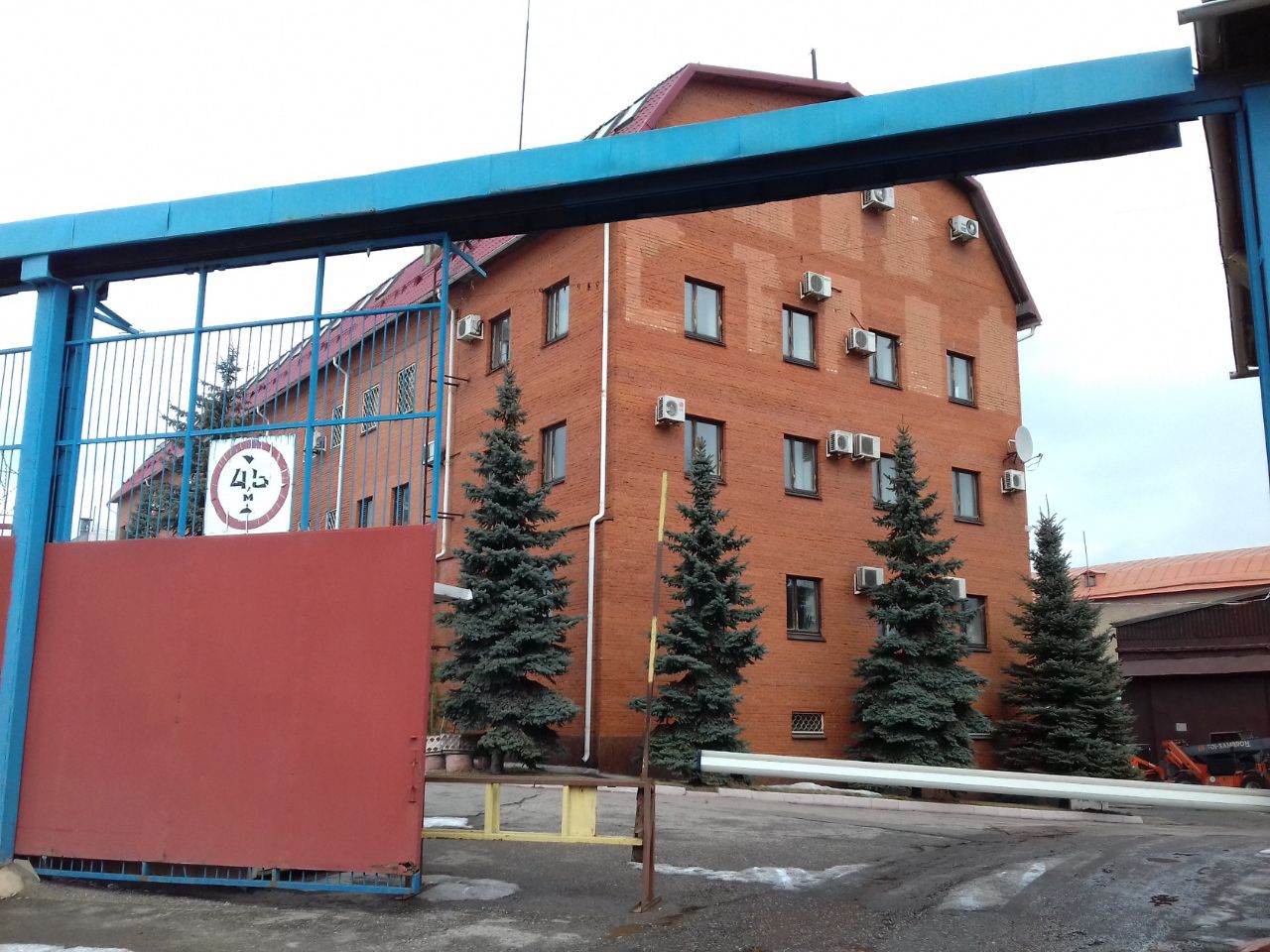 БЦ на ул. Верхние Поля, 50с3