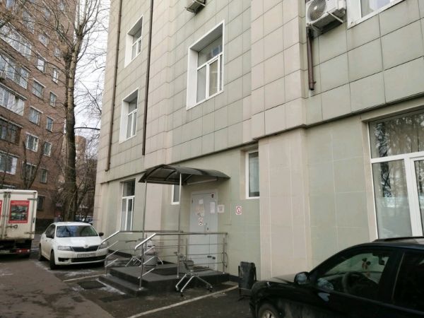 Отдельно стоящее здание на Скаковой аллее, 11