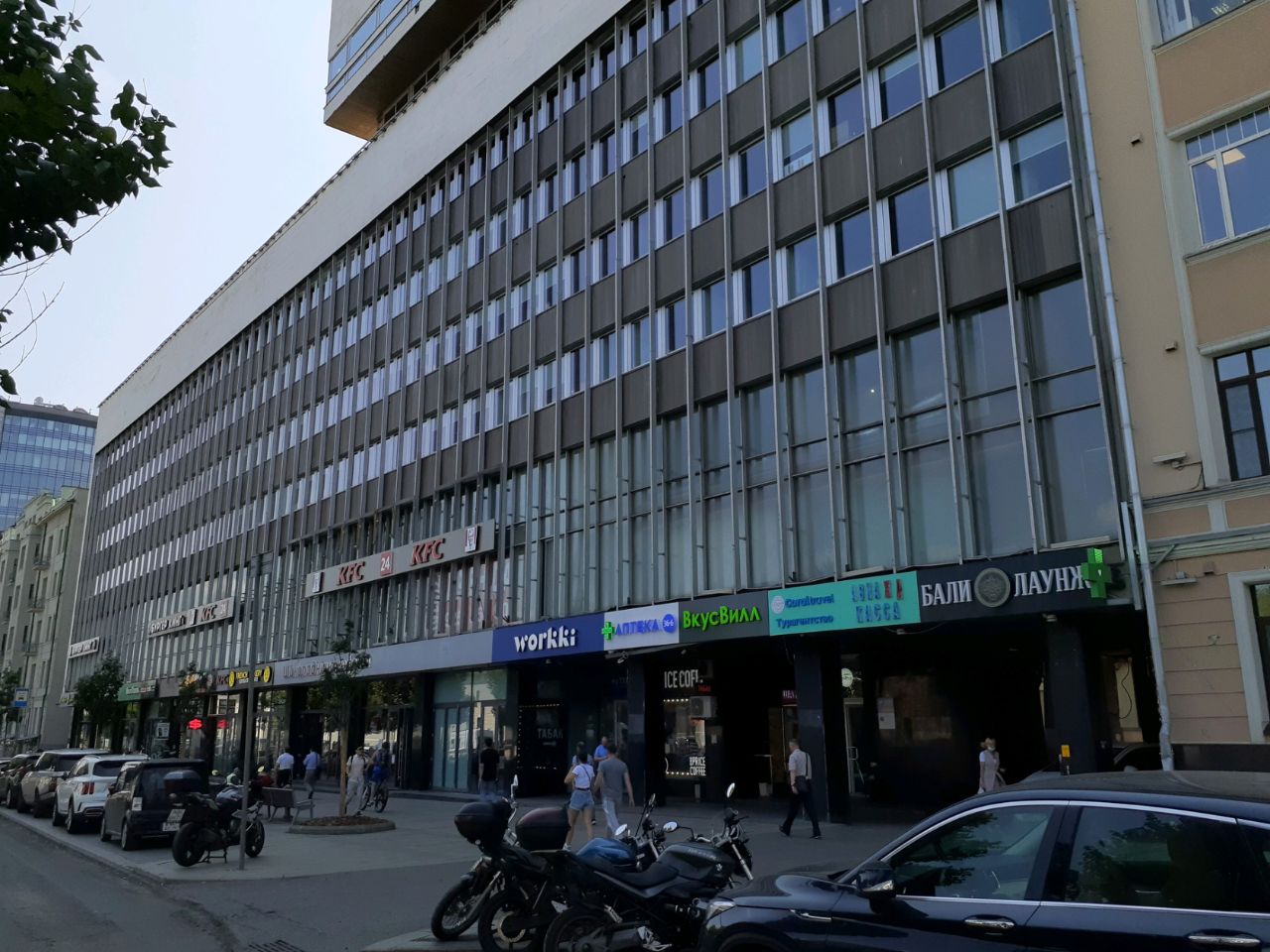 продажа помещений в БЦ на Зубовском бульваре, 17с1