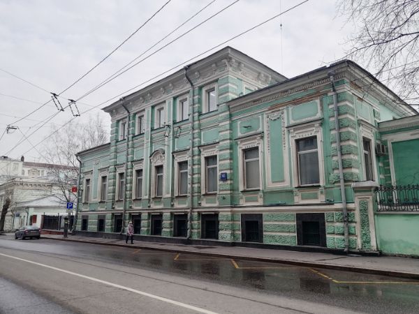 Офисное здание на ул. Новая Басманная, 16с1
