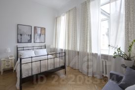 3-комн.кв., 94 м², этаж 2