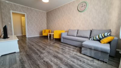 2-комн.кв., 61 м², этаж 7