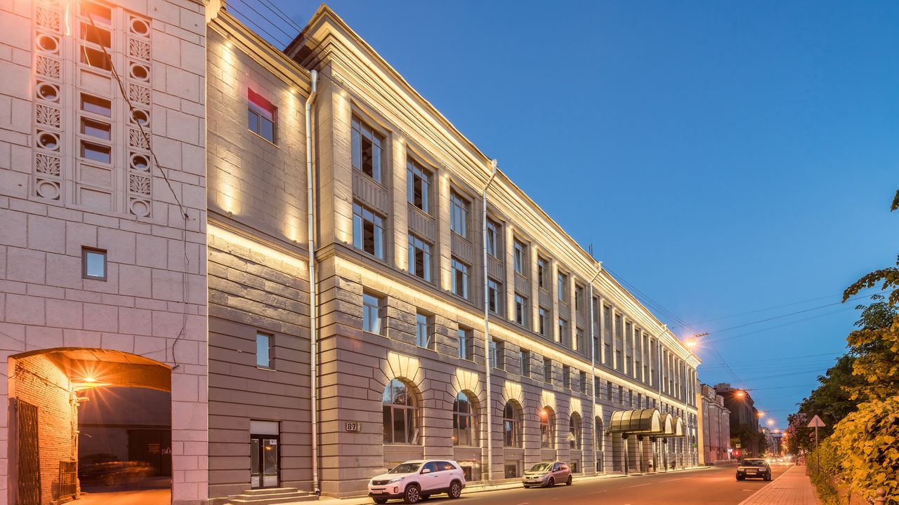 продажа помещений в БЦ Сенатор на Малом проспекте П.C., 87
