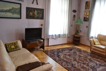 3-комн.кв., 70 м², этаж 2