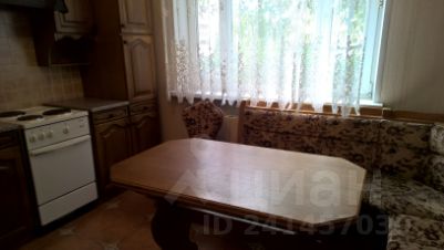 3-комн.кв., 77 м², этаж 3