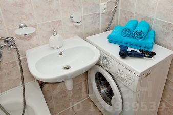 2-комн.кв., 55 м², этаж 3