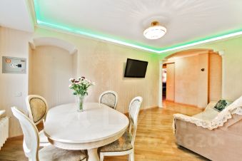 3-комн.кв., 64 м², этаж 4