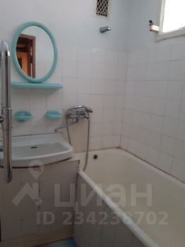 3-комн.кв., 68 м², этаж 4