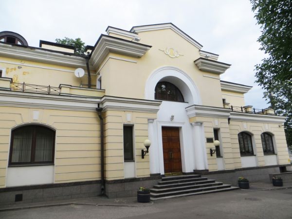 Особняк на Космодамианской набережной, 26