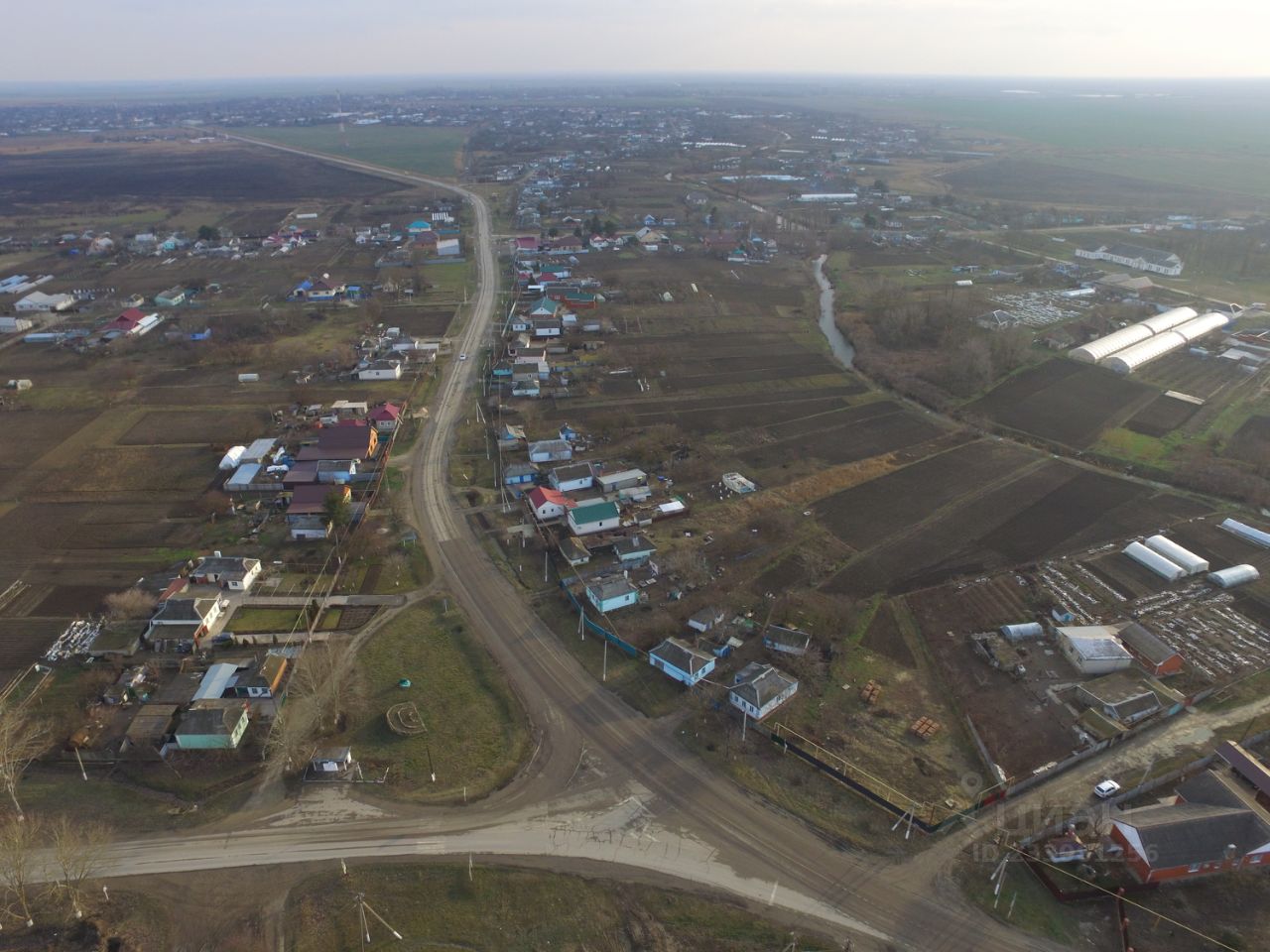 Купить загородную недвижимость в станице Петровская Славянского района,  продажа загородной недвижимости - база объявлений Циан. Найдено 2 объявления