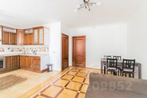 3-комн.кв., 90 м², этаж 22