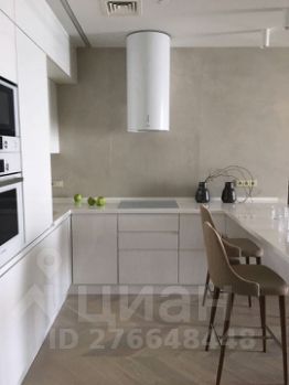 4-комн.апарт., 138 м², этаж 25