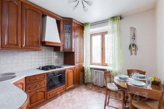 2-комн.кв., 54 м², этаж 4