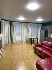 2-комн.кв., 74 м², этаж 8