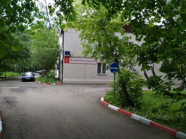 Офисное здание на Поперечной просеке, 1Б