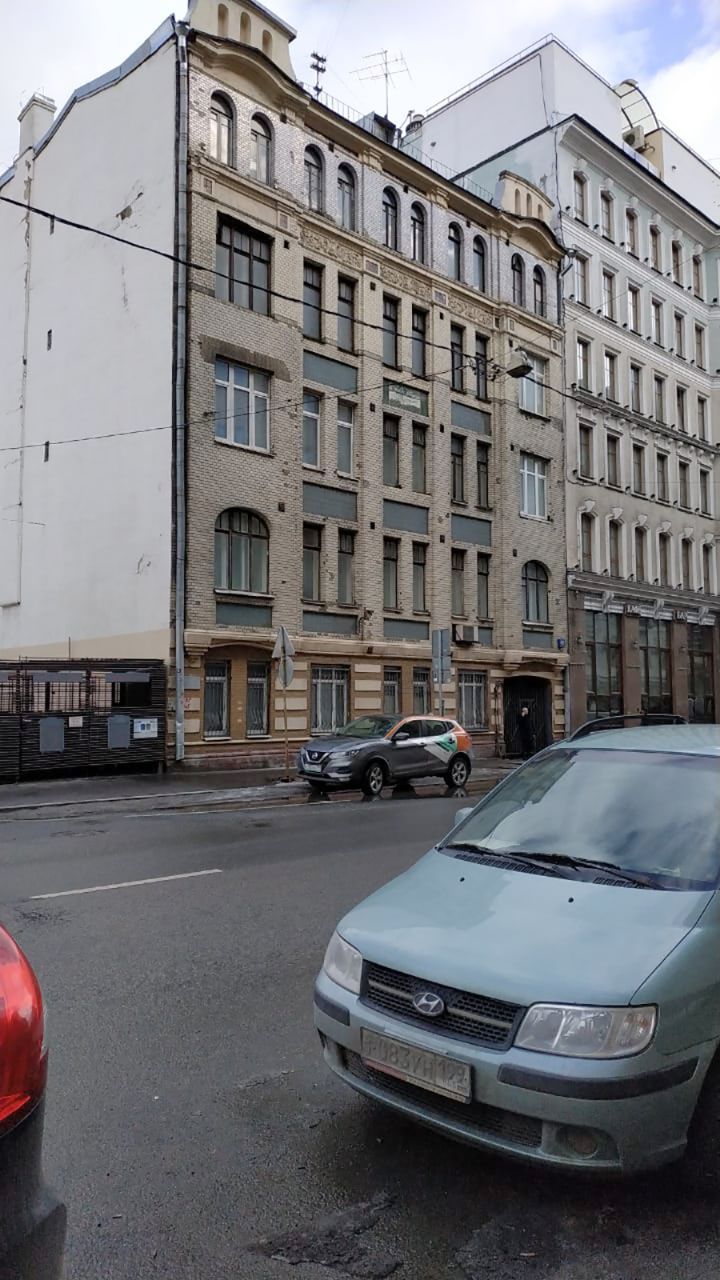 Бизнес Центр на ул. 1-я Брестская, 42