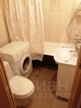 1-комн.кв., 30 м², этаж 3