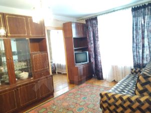 2-комн.кв., 43 м², этаж 3