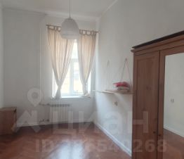 2-комн.кв., 65 м², этаж 3