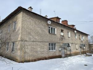 2-комн.кв., 37 м², этаж 1