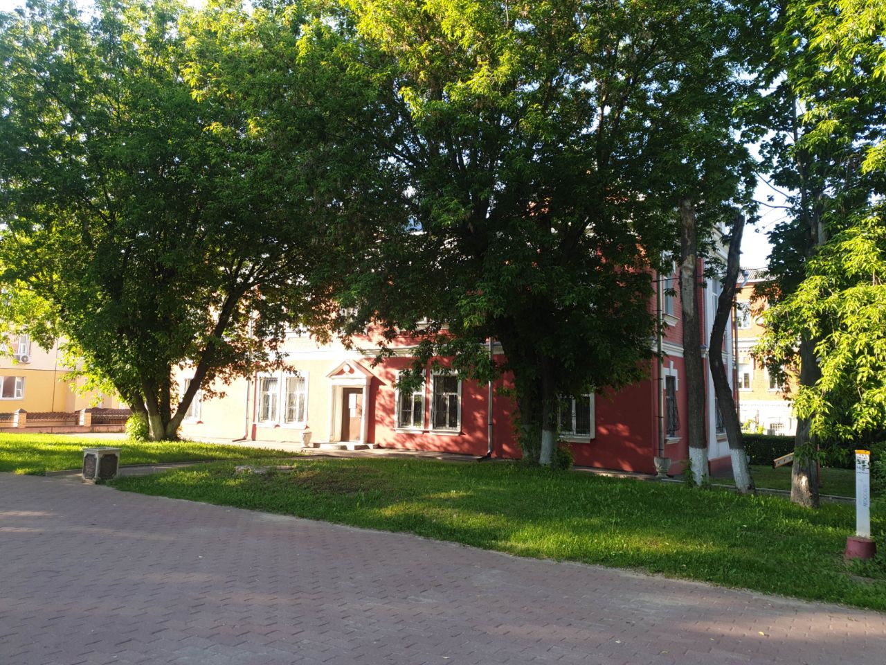 продажа помещений в БЦ на Революционном проспекте, 53/44