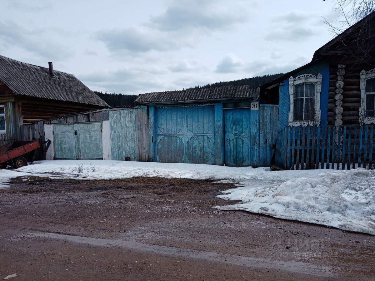 Купить дом на улице Пугачевская в городе Катав-Ивановск, продажа домов -  база объявлений Циан. Найдено 1 объявление