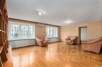 3-комн.кв., 112 м², этаж 2