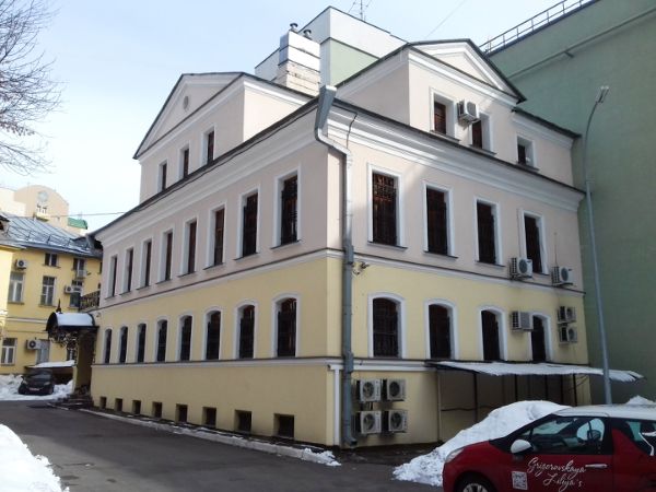 Особняк на ул. Верхняя Радищевская, 18с2