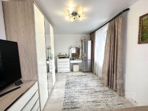 3-комн.кв., 70 м², этаж 9