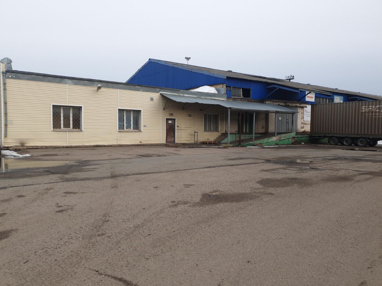 Складском комплексе на ул. Дубининская, 63с3