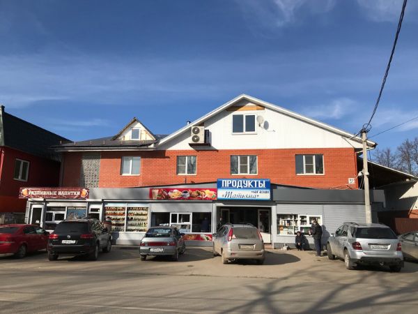 Торговый центр на ул. Октябрьская, 51А