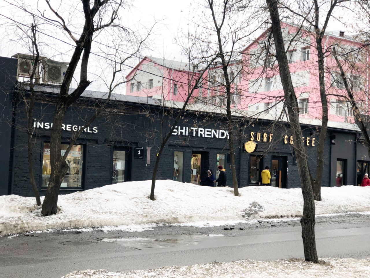 Торговом центре Дизайн-завод «Flacon» (Дизайн-завод «Флакон») (36с8)