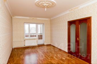 3-комн.кв., 143 м², этаж 4