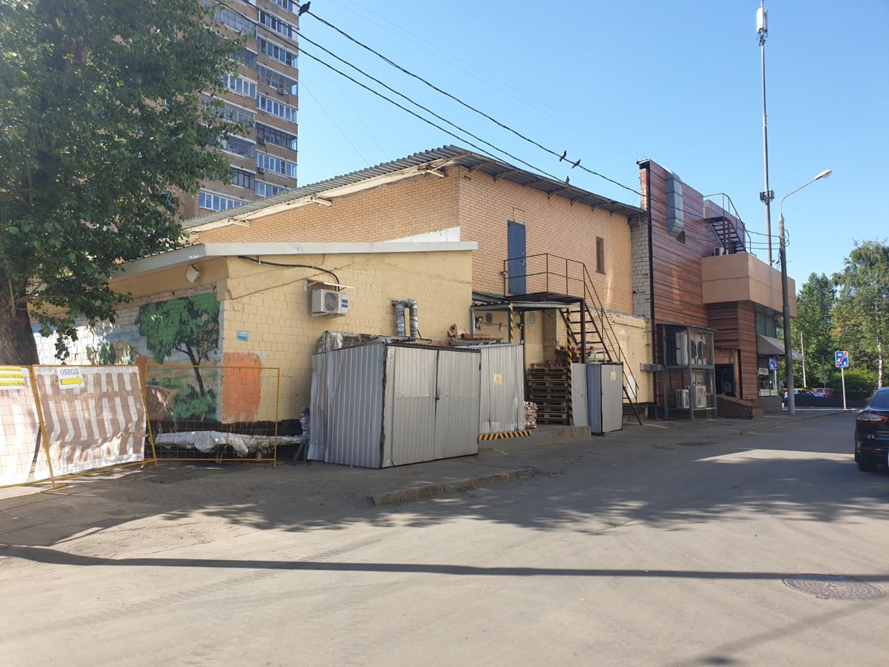 продажа помещений в ТЦ на Волгоградском проспекте, 102