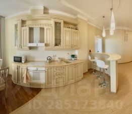 3-комн.кв., 130 м², этаж 10