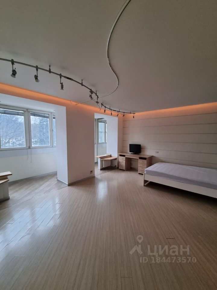 1-комнатная квартира, 47 м² — фото 1