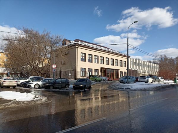 Офисное здание в проезде Старопетровский, 2А