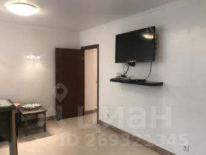 2-комн.кв., 43 м², этаж 1